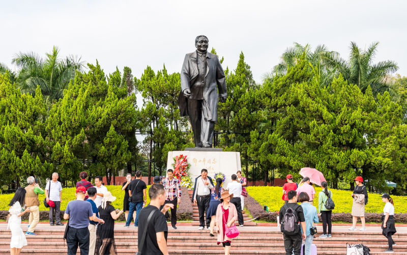 As China celebrates Deng Xiaoping’s legacy, the country is again at a crossroads