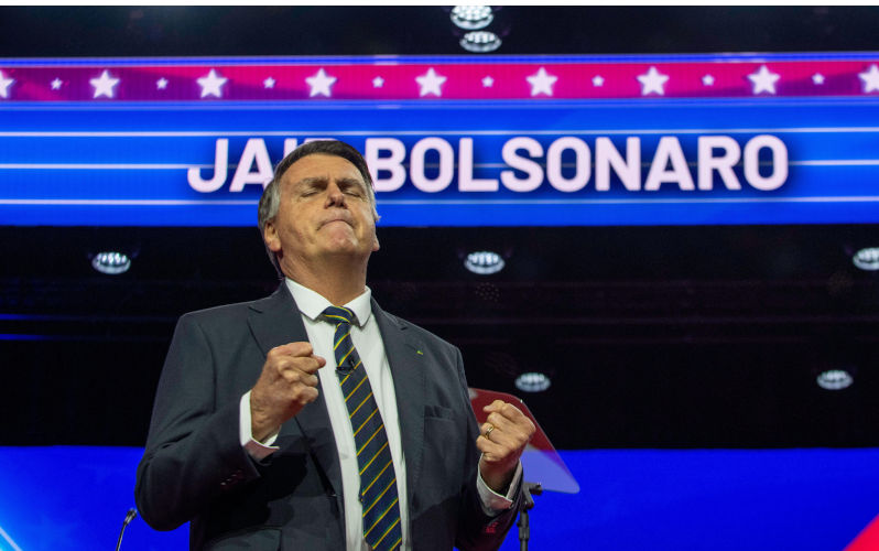 National Harbour, Maryland, USA. 4th Mar, 2023. March 4, 2023, National Harbor, MD: Former Brazilian president Jair Bolsonaro speaks at CPAC-DC, an annual gathering of conservative donors and political activists in the Washington, DC area. (Credit Image: © Dominic Gwinn/ZUMA Press Wire) Contributor: ZUMA Press, Inc. / Alamy Stock Photo Image ID: 2P48HT3