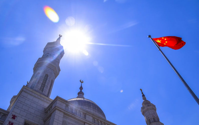 Mosque-in-Qinghai,-China. -Image: iStock-/-NGCHIYUI