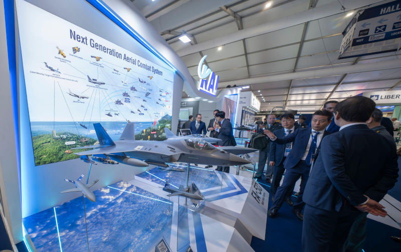 Image: KAI, Korea Aerospace Industries stand showcases their Next Generation Aerial Combat System aircraft. Credit: Malcolm Park/Alamy. Contributor: Malcolm Park / Image ID:2XKRFD0