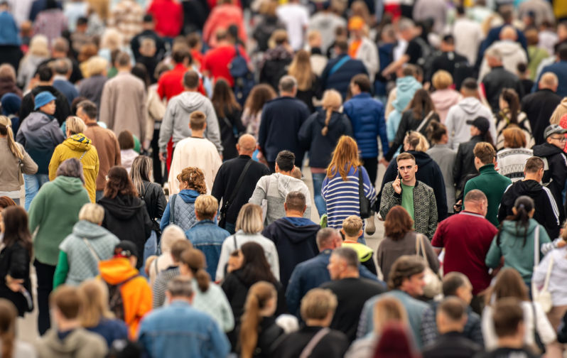 Fewer friends, more time stress: the essential charts from this year’s HILDA survey