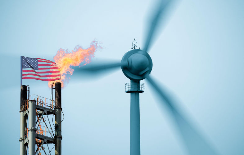 USA clean, renewable energy, fossil fuels, gas, oil industry, wind turbines, inflation, economy, net zero emissions, global warming, climate change. Image Alamy. ContributorIslandstock. Image ID2JCNAA5