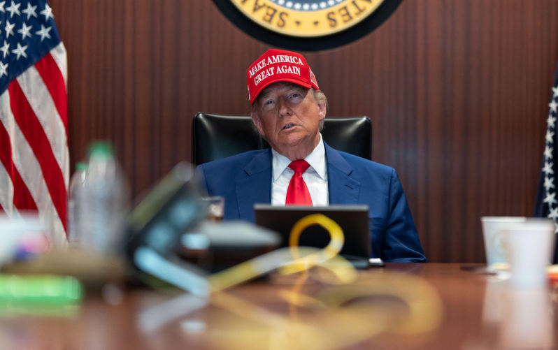 US President Donald J. Trump watchs US airstrikes on Iranian nuclear targets from the White House Situation Room during Operation Midnight Hammer on June 21, 2025. (USA). Image Alamy ContributorAC NewsPhoto. Image ID3BKRN79