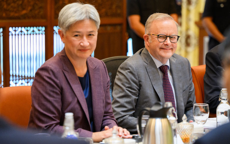 Australian Foreign Minister Penny Wong (left), and Australian Prime Minister Anthony Albanese attend a bilateral meeting with Malaysian Prime Minister Anwar Ibrahim at Perdana Putra Complex, in greater Kuala Lumpur, Malaysia, Thursday, April 16, 2026. AAP Image Bianca De Marchi