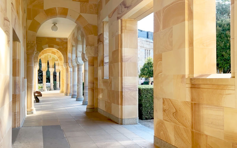 UQ St Lucia Brisbane Image iStock Siree Sontisiriklit