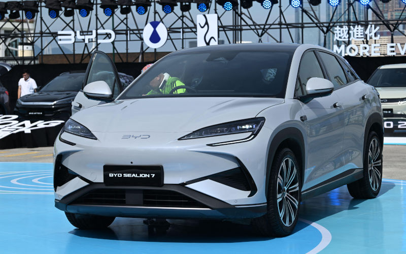 BYD EV Sealion 7 display at the BYD Hong Kong Tech Week on November 10, 2025 Photo by Kobe Li Nexpher Images. Alamy image ID3D4FK2E