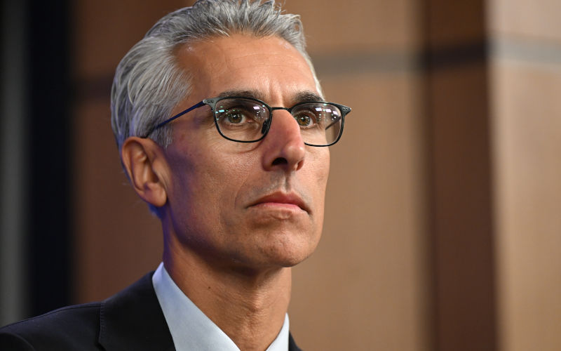 Australian Human Rights Commission President Hugh de Kretser prepares to address the National Press Club in Canberra, Wednesday, April 29, 2026. Image AAP Photo Lukas Coch