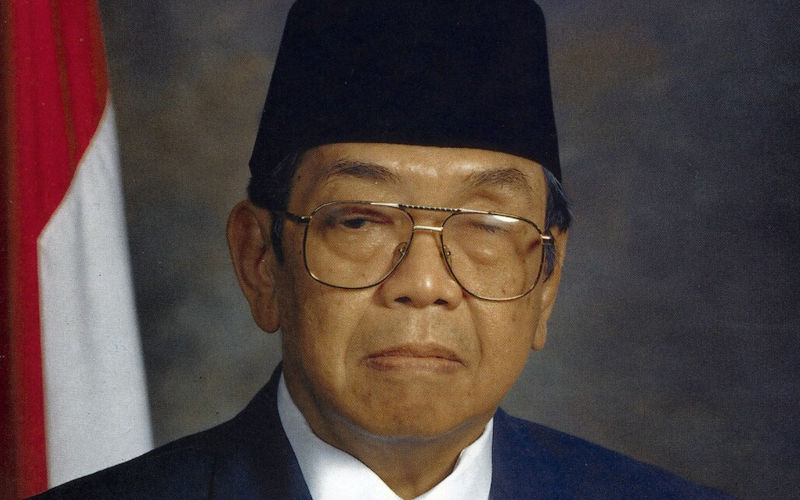 President Abdurrahman Wahid By National Information and Communication AgencyRepublic of Indonesia K.H. Abdurrahman Wahid President of the Republic of Indonesia, Public Domain, https commons.wikimedia.org w index.php?curid=7895576
