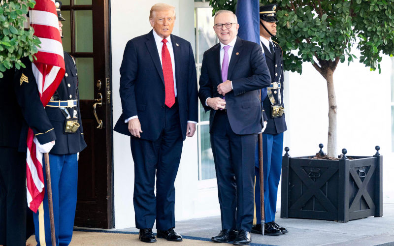 Washington, DC . 20th Oct, 2025. President DONALD TRUMP welcoming ANTHONY ALBANESE, Prime Minister of Australia, to the White House Image © Michael Brochstein ZUMA Press Wire ZUMA Press, Inc. Alamy Live News. Image ID3CYWBFK