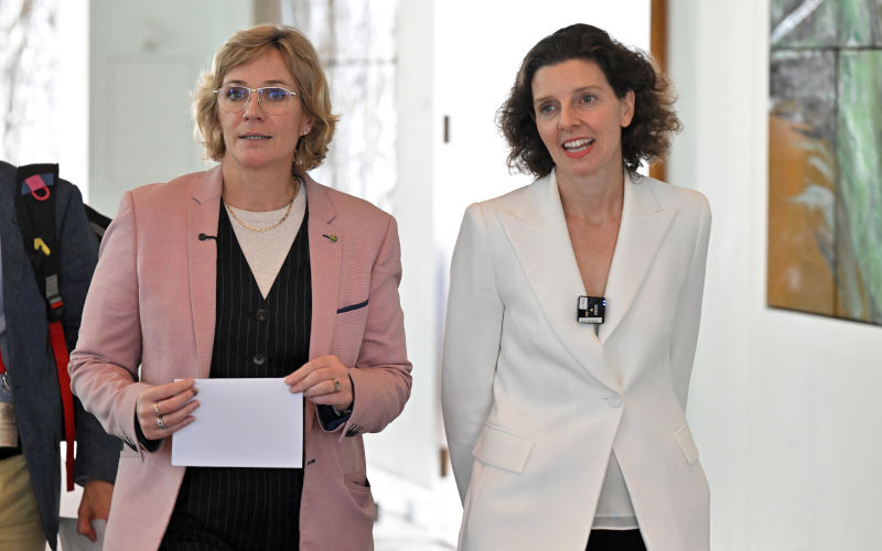 Independent member for Wentworth Allegra Spender and Independent member for Warringah Zali Steggall arrive at a press conference in Canberra, Monday, May 25, 2026. Image AAP Mick Tsikas