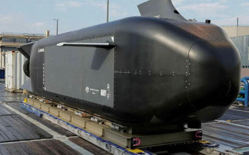 PROTOTYPE GHOST SHARK autonomous undersea submarine developed by Anduril Industries. Photo Austrasian Department of Defence Alamy image ID2YDH9E6