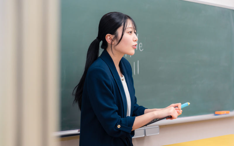Teacher teaching languages at school Image iStock maroke