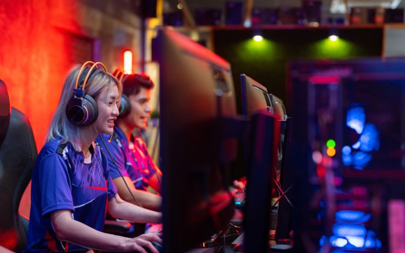 Cybersport gamers celebrating success Image iStock whitebalance.space