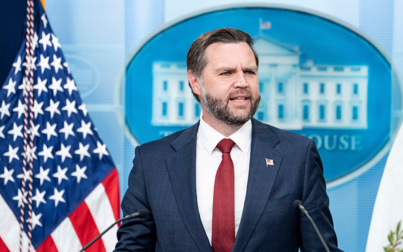 United States Vice president JD Vance host the first White House press briefing in 45 days since the last press briefing took place with former press secretary, Karoline Leavitt it has left to take care of her young family. September 3 2026 Washington DC USA Image Alamy Andrew thomas Alamy image ID 3FEEFRH