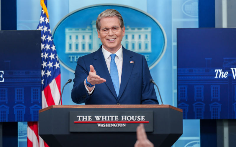 Treasury Secretary Scott Bessent holds a White House Press Briefing, Thursday, May 28, 2026, in James S. Brady Press Briefing Room at the White House. Image Official White House Abe McNatt By The White House https www.flickr.com photos 202101414N05 55307529443 , Public Domain, https commons.wikimedia.org w index.php?curid=193196150