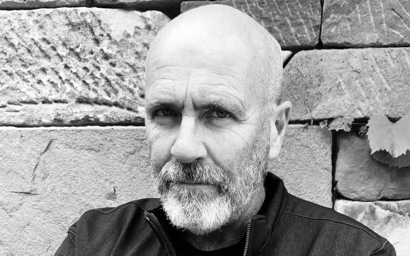 Richard Flanagan in black and white. Image Wikimedia Commons By Zamotmum12 Own work, CC BYSA 4.0, https commons.wikimedia.org w index.php?curid=105558647